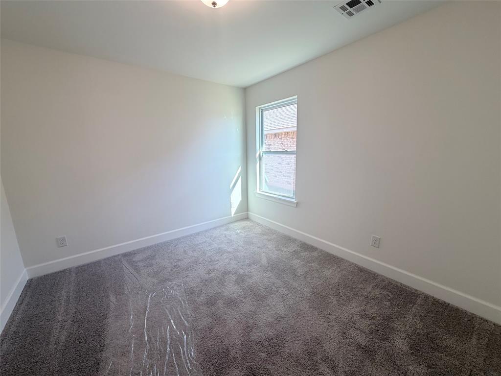 19517 Birchfield Drive Property Photo 16