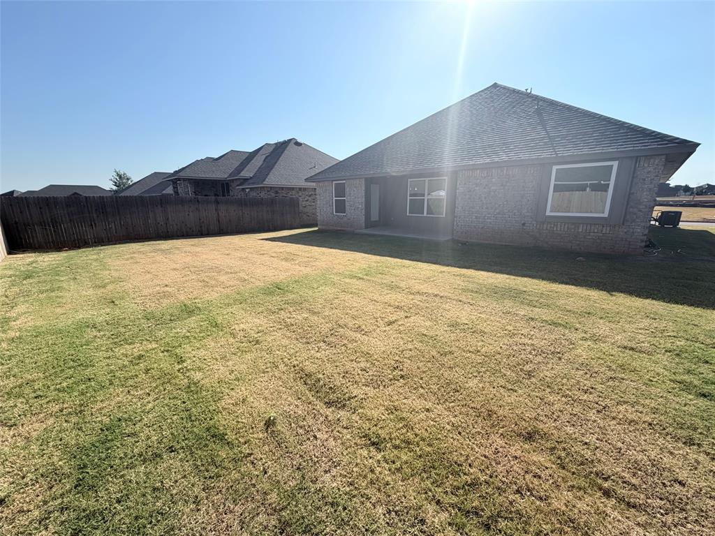 19517 Birchfield Drive Property Photo 18
