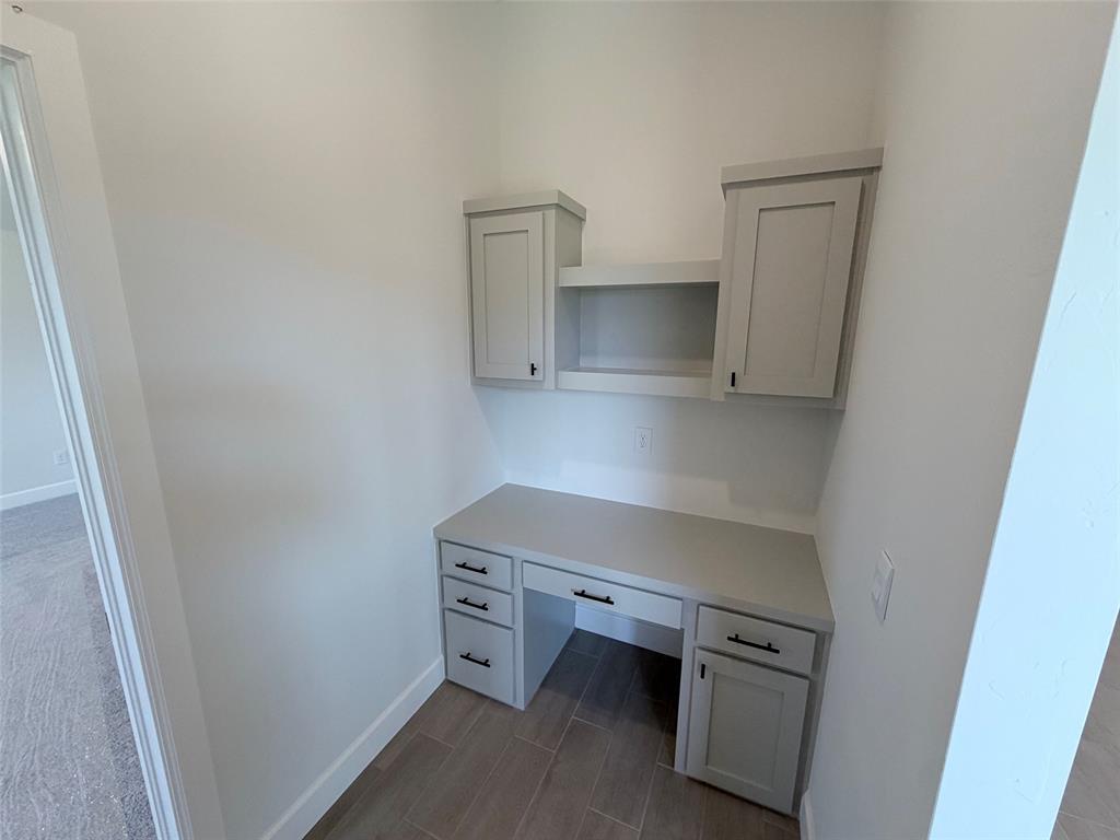 19513 Birchfield Drive Property Photo 13