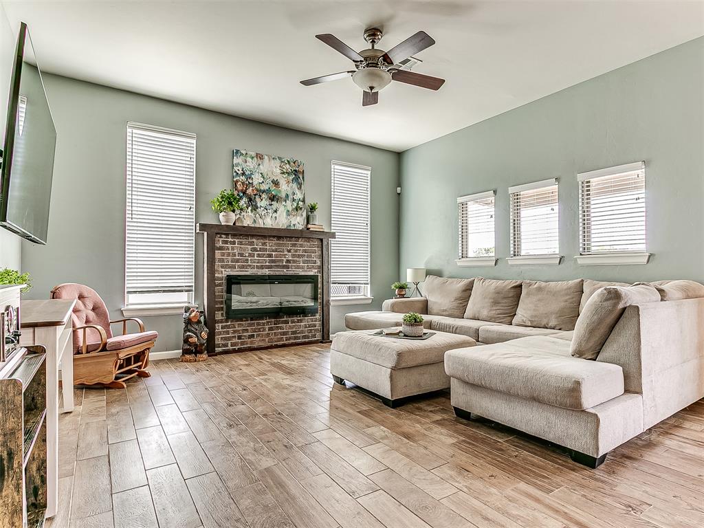 18301 Naomi Drive Property Photo 10