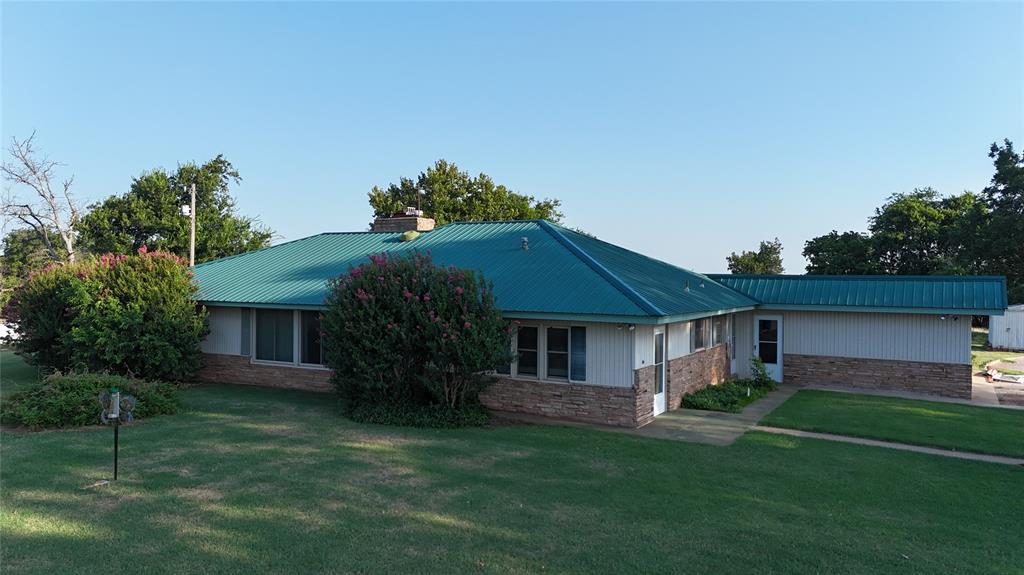 27517 155th Street Property Photo 2