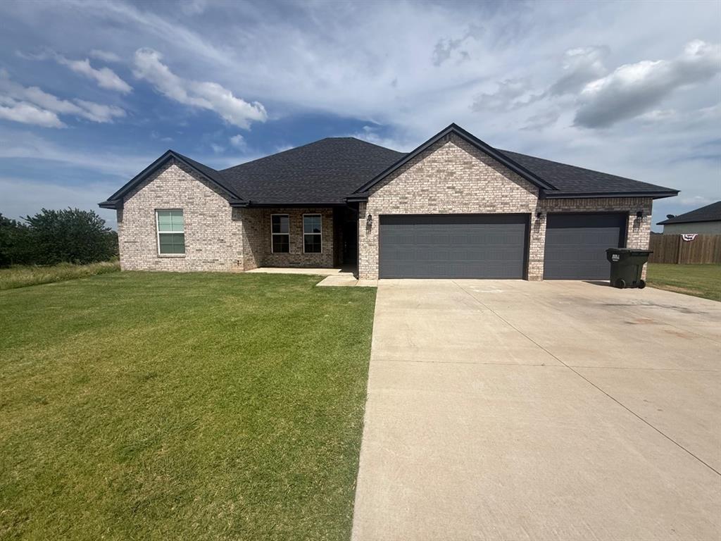 9544 Monterey Drive Property Photo 1