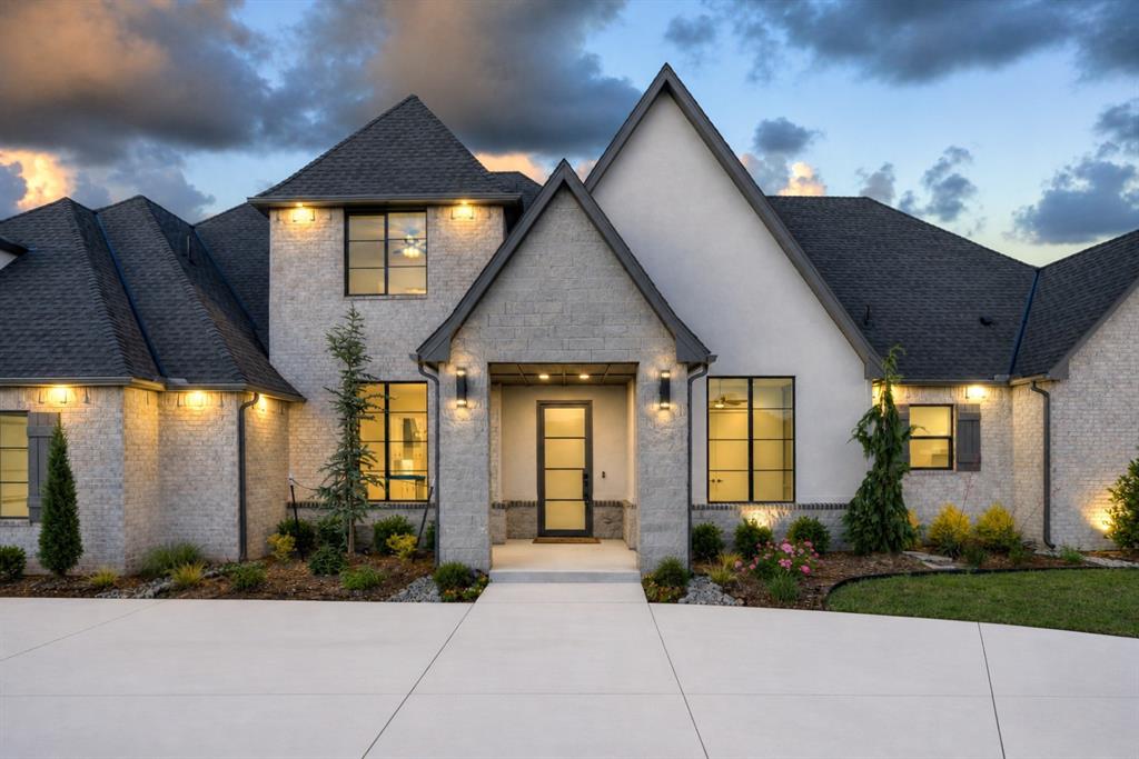 1117 Falls Bridge Court Property Photo 42