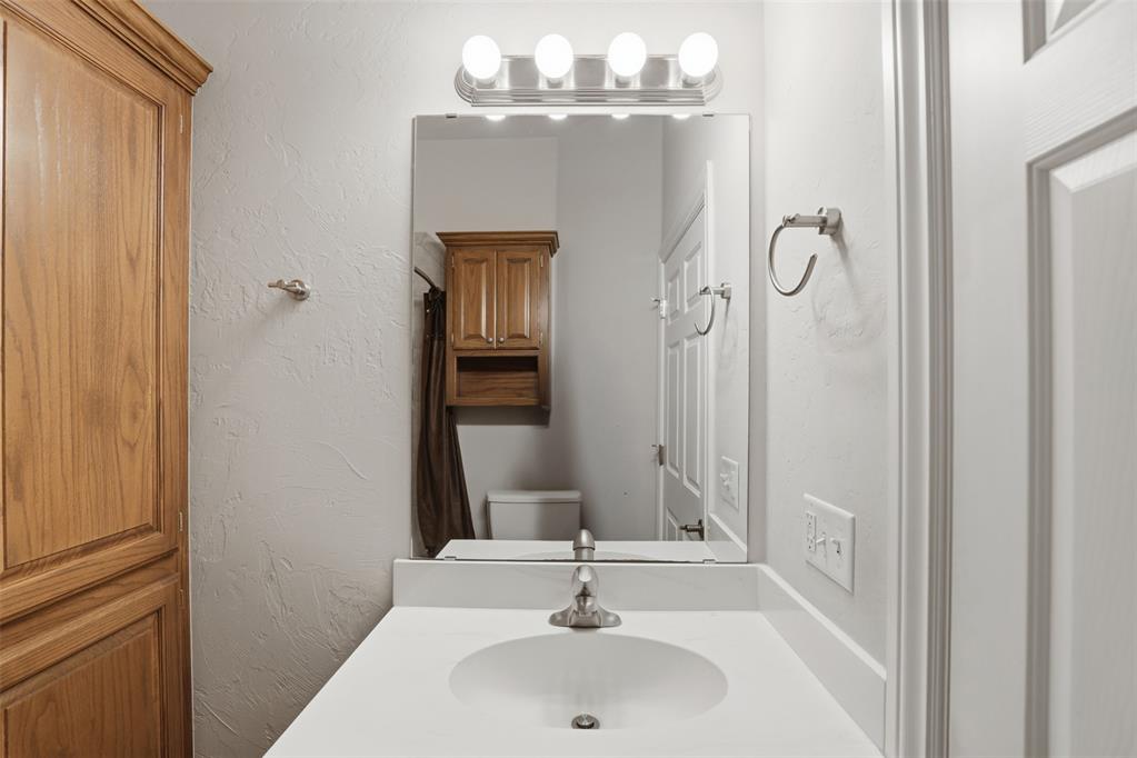 301 E Ostin Terrace Property Photo 20