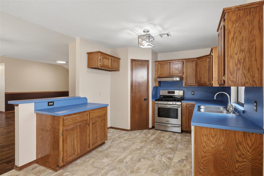 10809 Ashton Terrace Property Photo 16