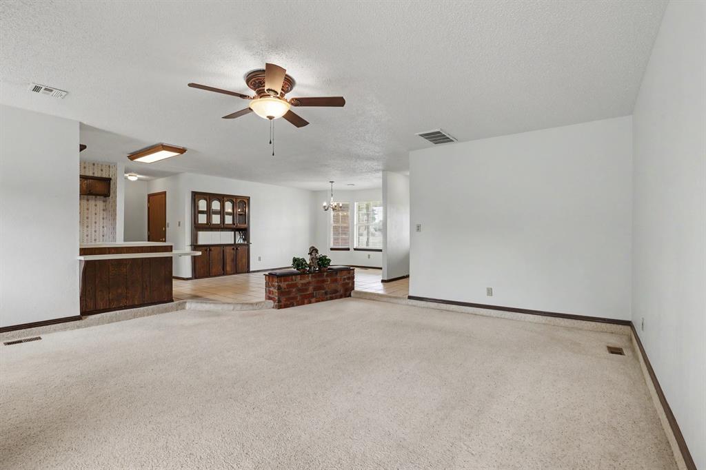 500 Sw 164th Street Property Photo 6