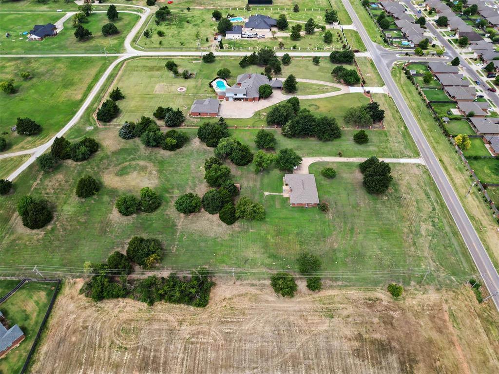 500 Sw 164th Street Property Photo 33