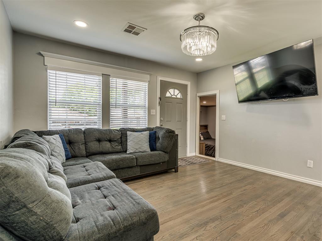 929 Sw 52nd Street Property Photo 9