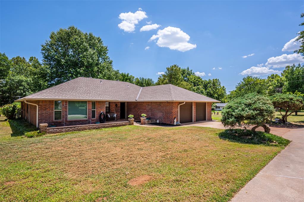 5807 E Tyler Drive Property Photo