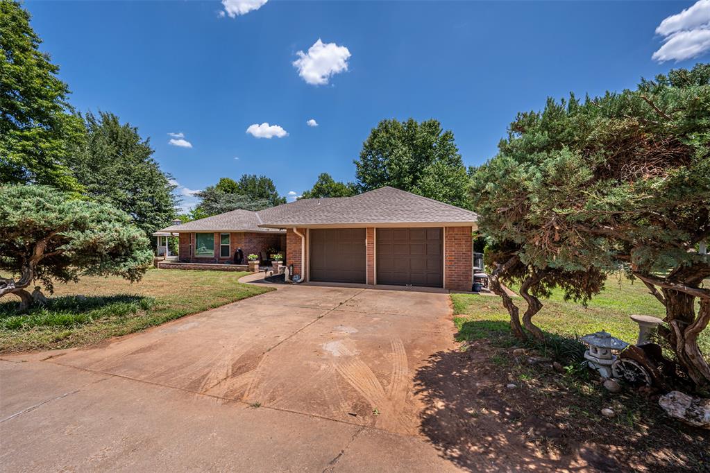 5807 E Tyler Drive Property Photo 6