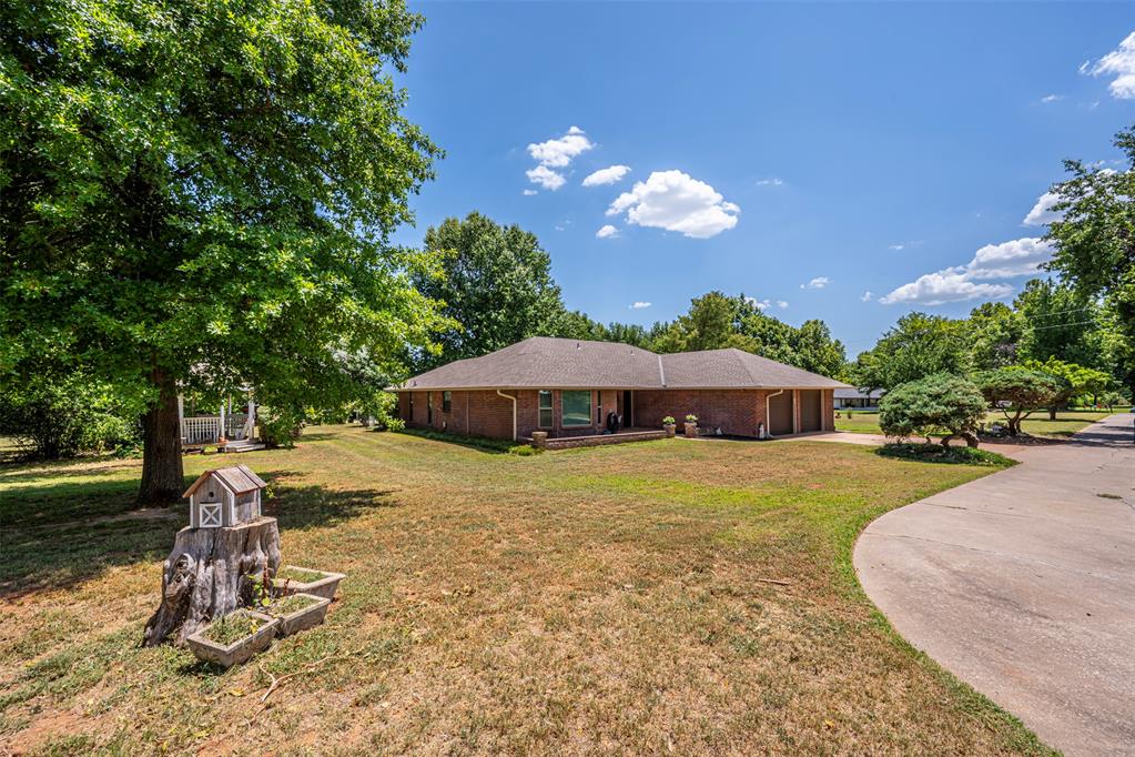 5807 E Tyler Drive Property Photo 7