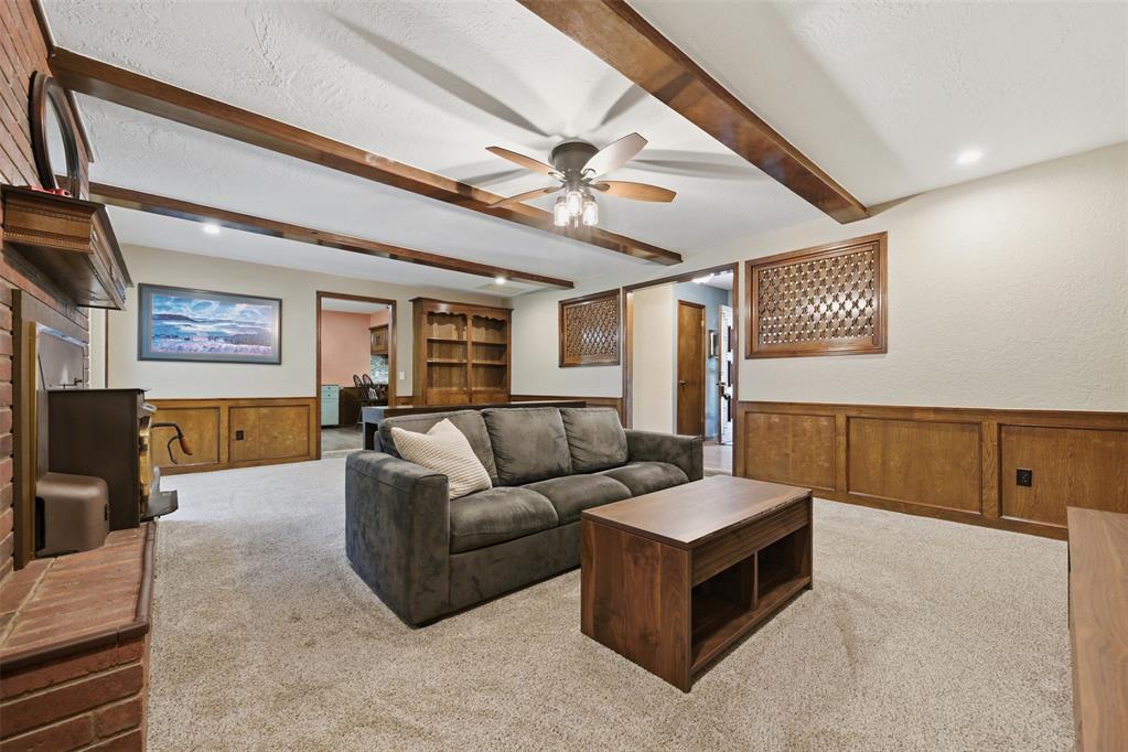 5807 E Tyler Drive Property Photo 9