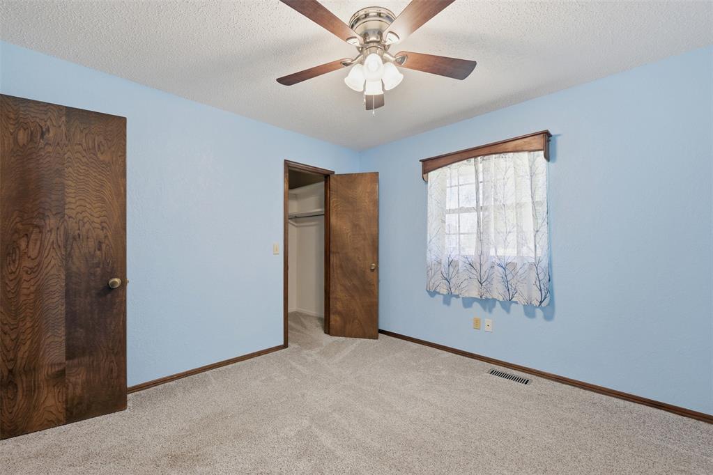 5807 E Tyler Drive Property Photo 22