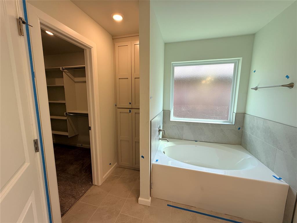 13916 Mondello Lane Property Photo 7