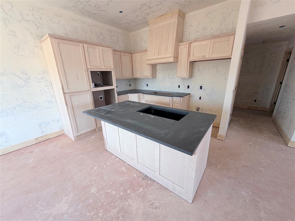 19417 Birchfield Drive Property Photo 2