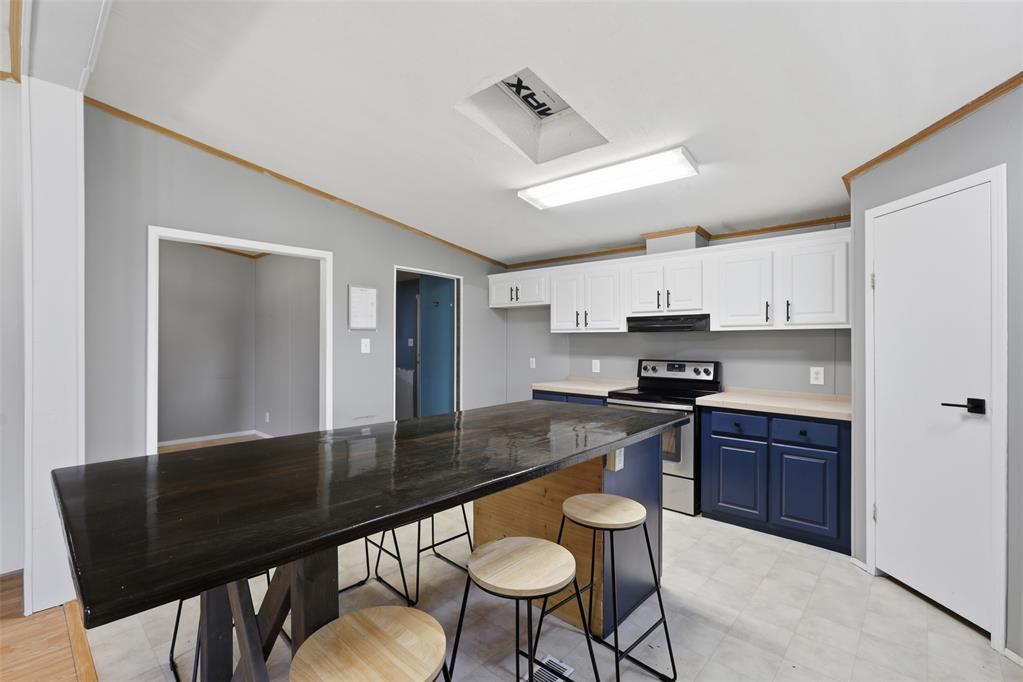 10100 Summerset Lane Property Photo 10