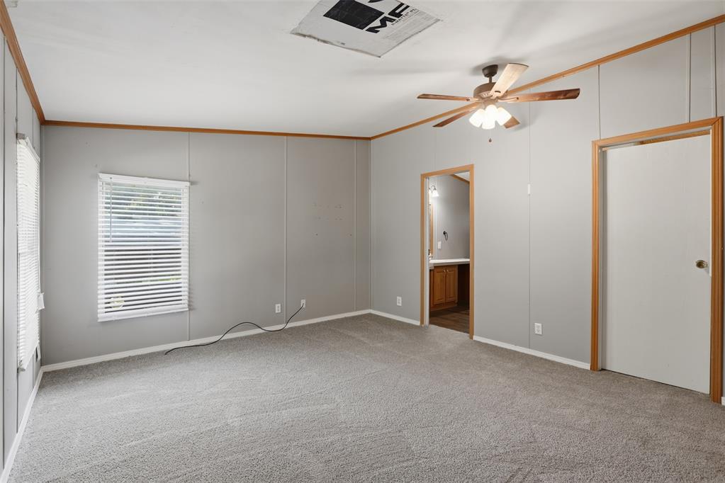 10100 Summerset Lane Property Photo 17