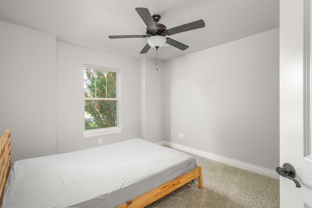 8621 Nw 127th Street Property Photo 30