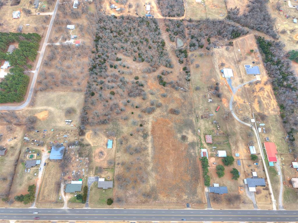 S Harrah Road Property Photo 3