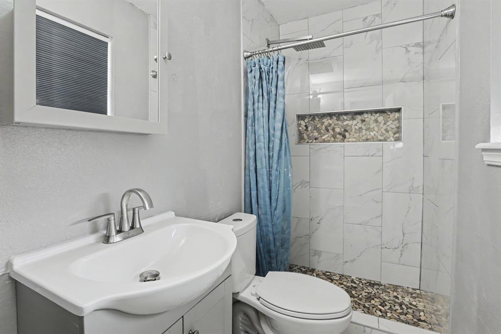 1228 Sw 92nd Street Property Photo 14