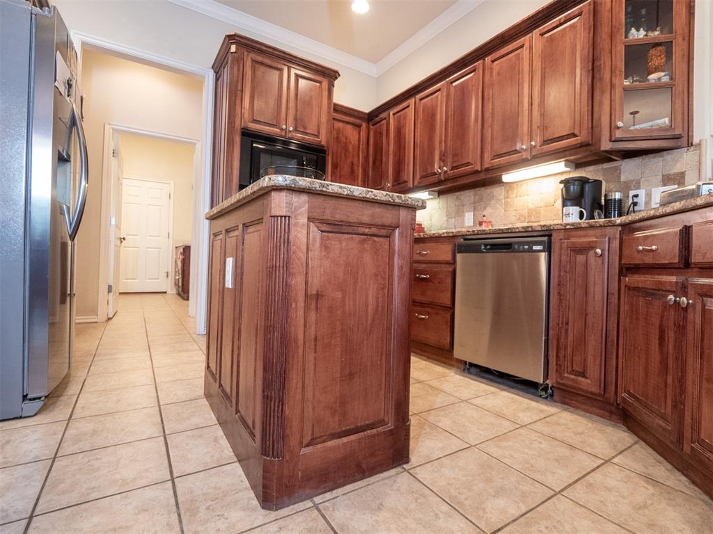 2815 Misty Ridge Drive Property Photo 10