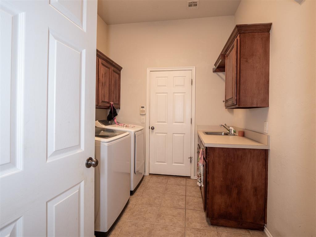 2815 Misty Ridge Drive Property Photo 20