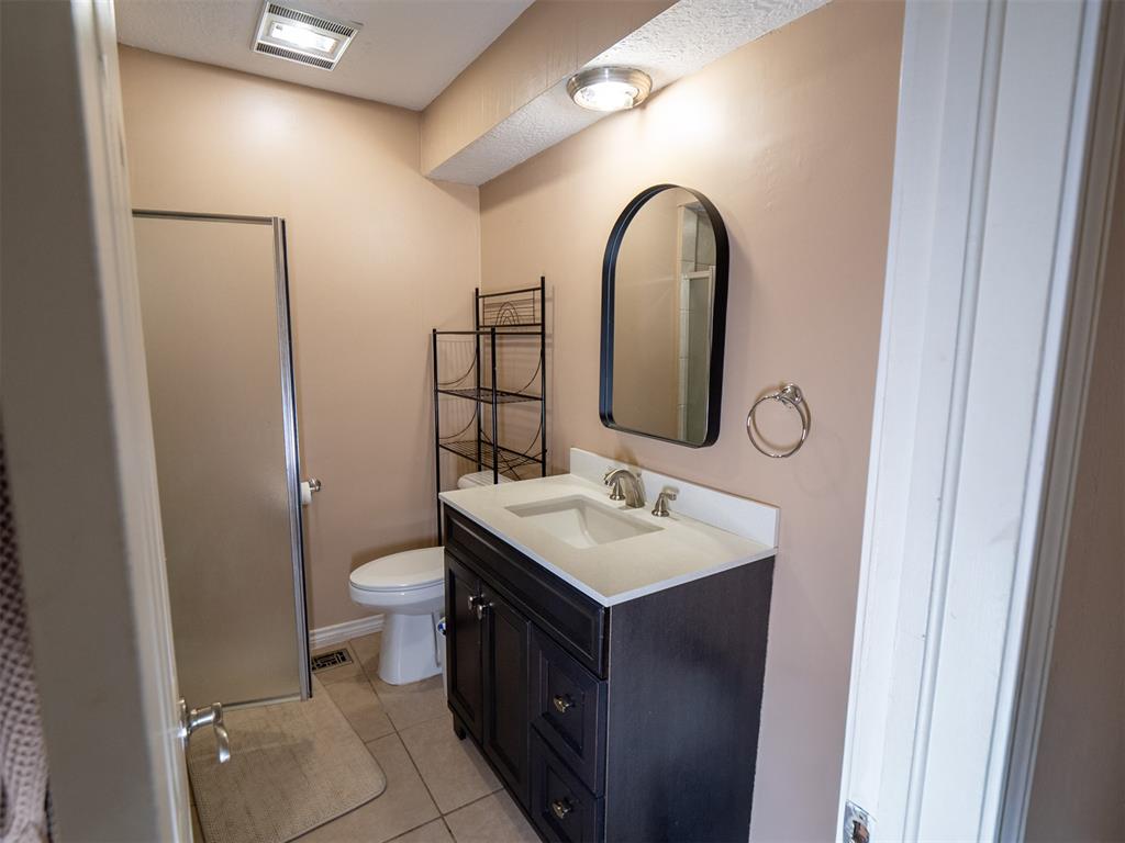 2109 Bois De Arc Circle Property Photo 10
