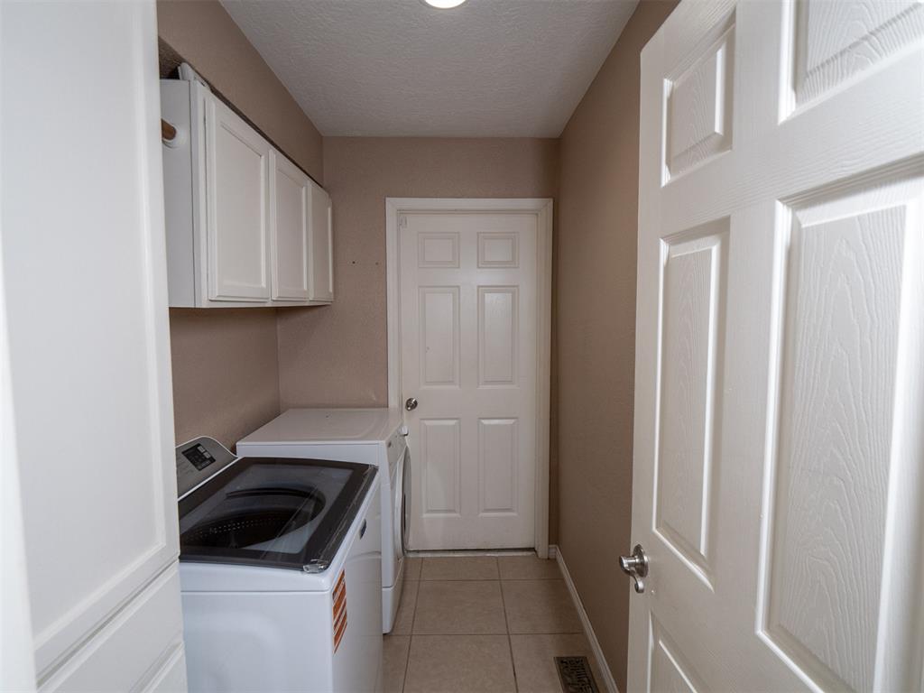 2109 Bois De Arc Circle Property Photo 14