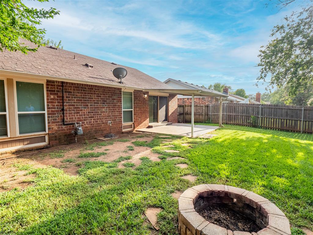 2109 Bois De Arc Circle Property Photo 16