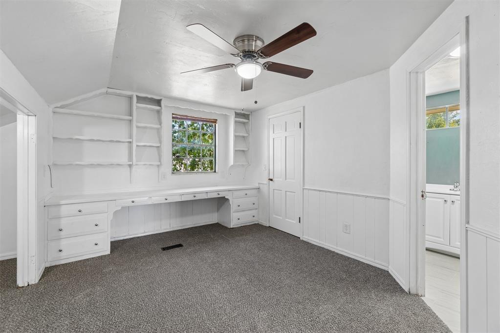 3705 N Cromwell Avenue Property Photo 22