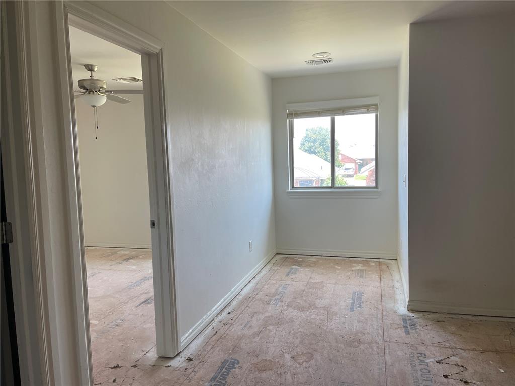 1637 Ne 35th Street Property Photo 17