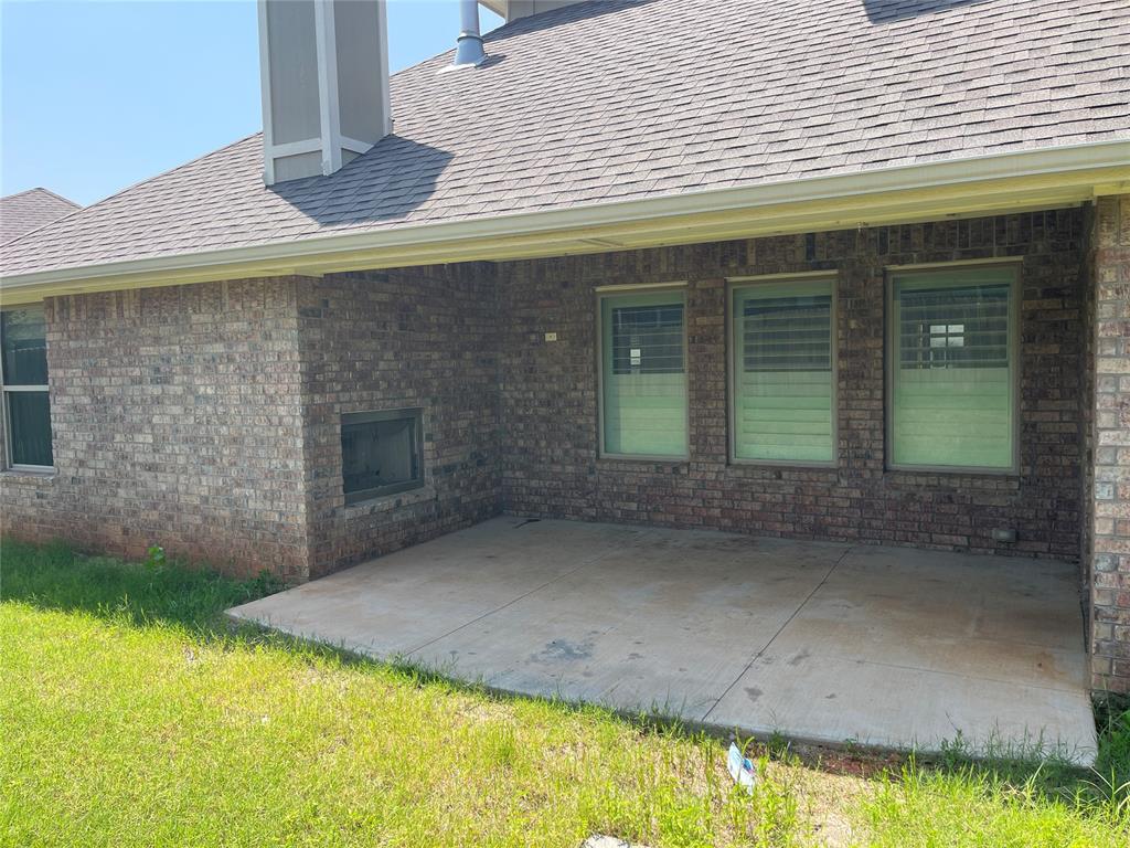 1637 Ne 35th Street Property Photo 23
