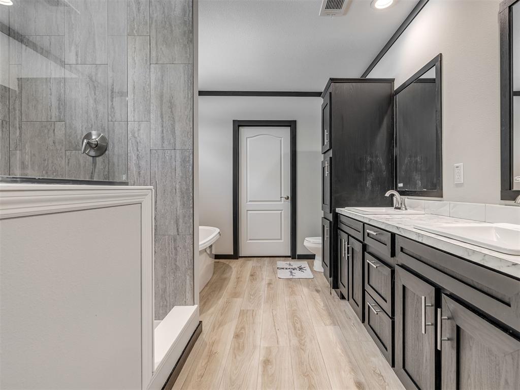 10200 Pecan Tree Circle Property Photo 24