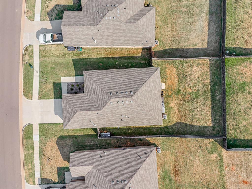 11721 Nw 95th Street Property Photo 43