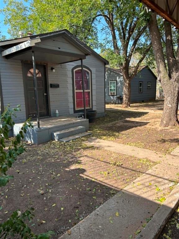 502 W Broadway Street Property Photo 29