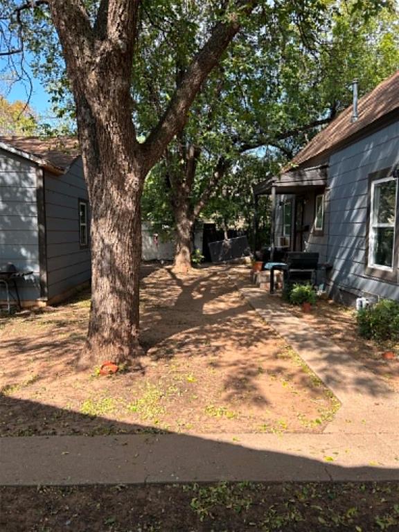 502 W Broadway Street Property Photo 31