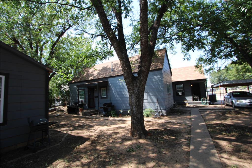 502 W Broadway Street Property Photo 33