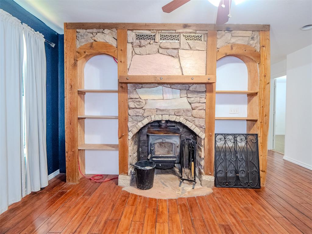 38 S Parkwood Drive Property Photo 10