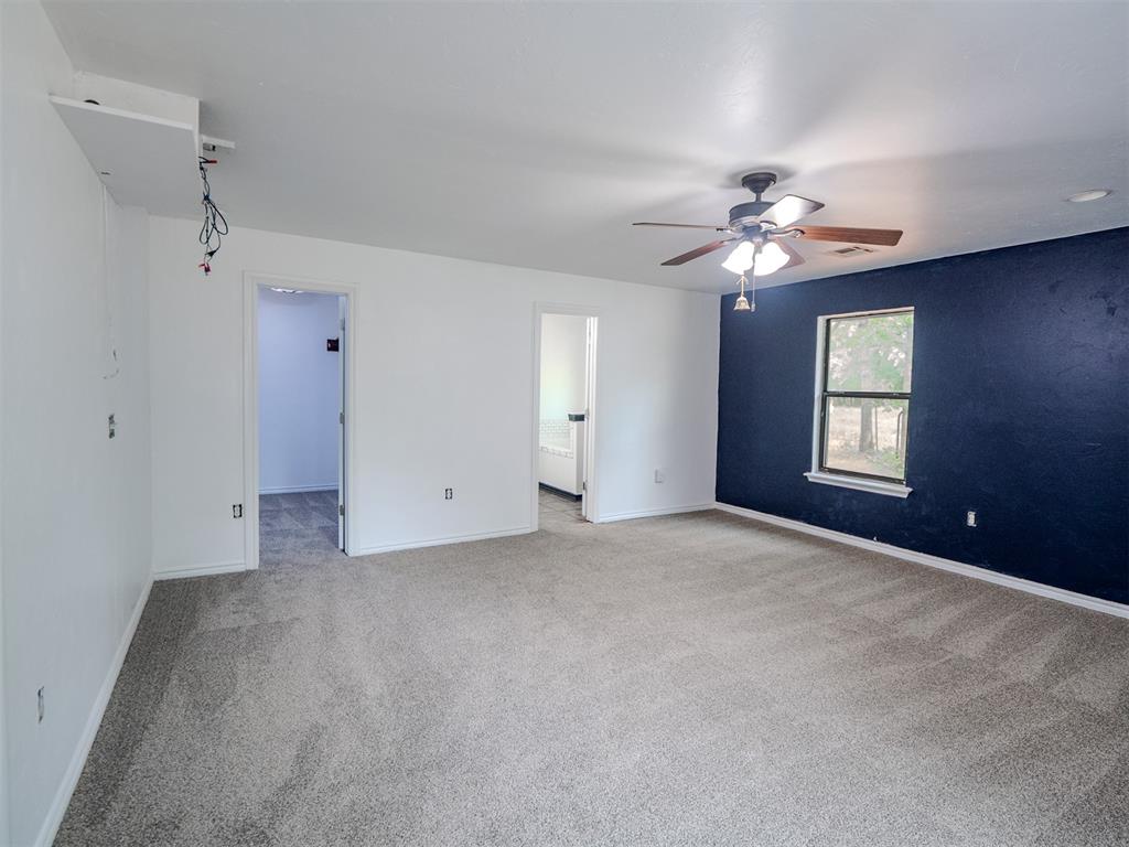 38 S Parkwood Drive Property Photo 18