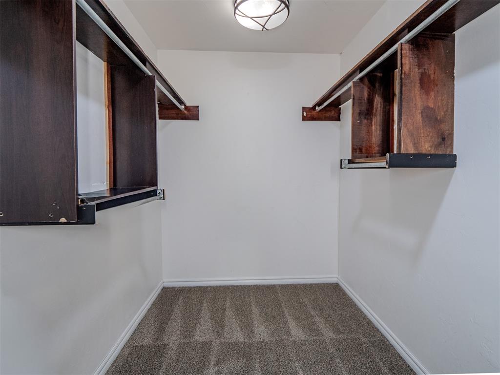 38 S Parkwood Drive Property Photo 20