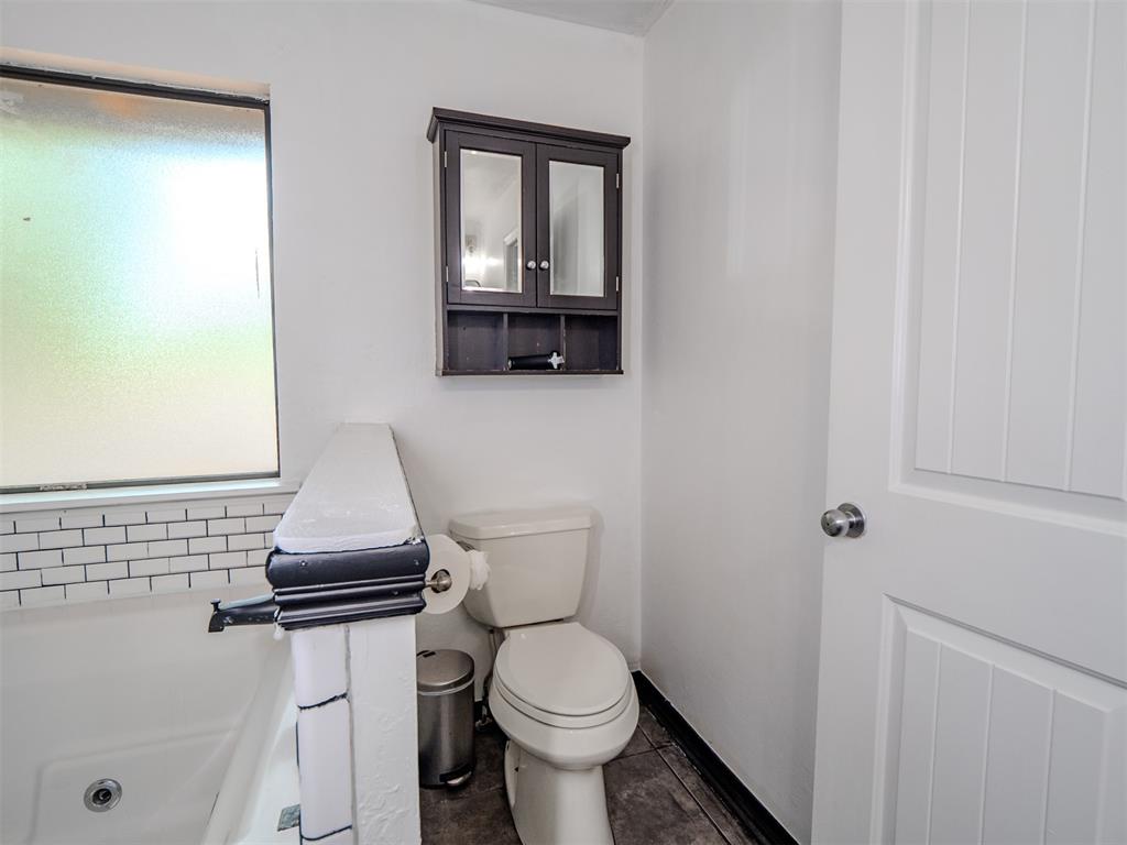 38 S Parkwood Drive Property Photo 23