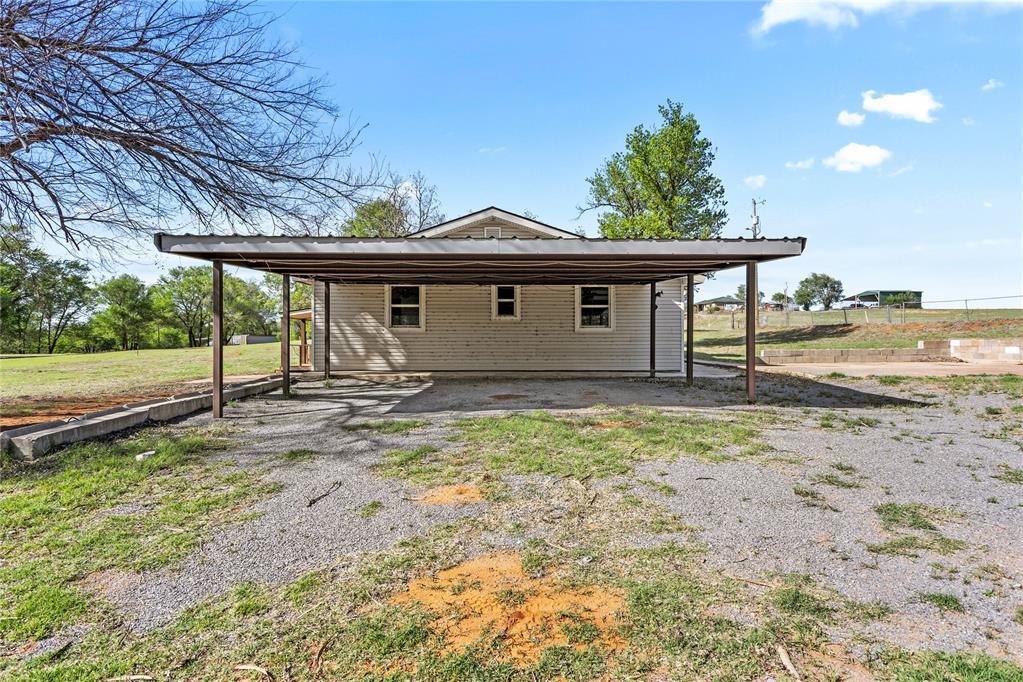 523 S 1st Street Property Photo 4