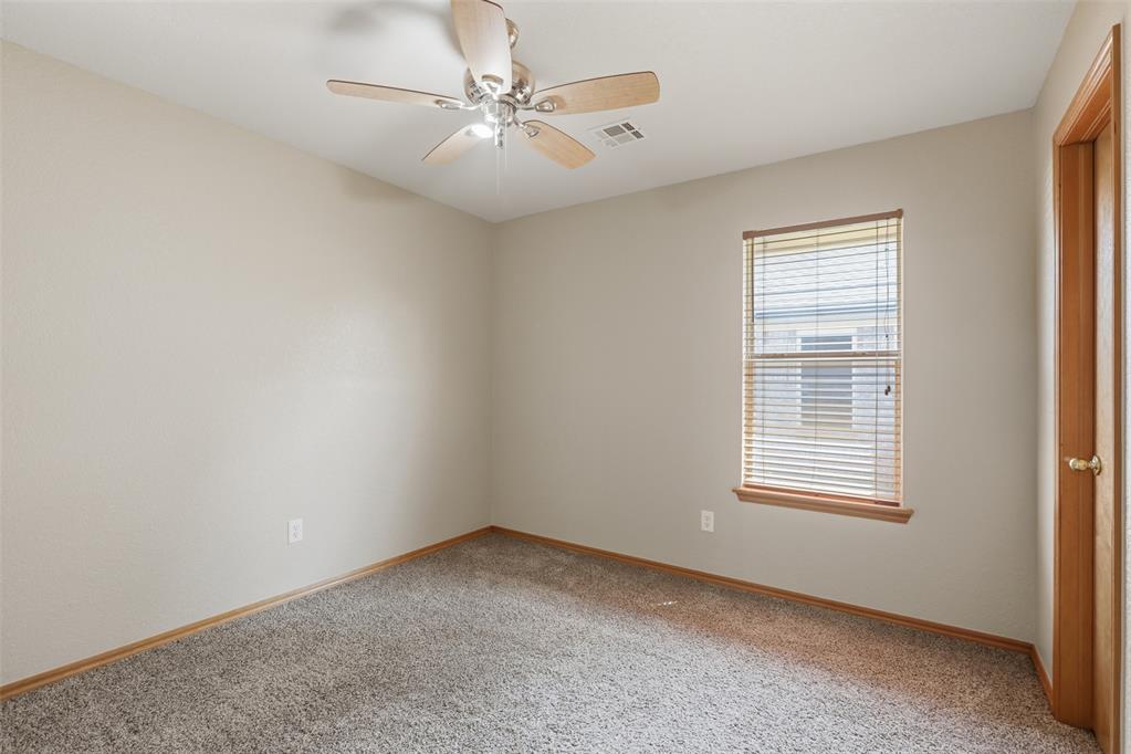 10116 Glascow Drive Property Photo 23