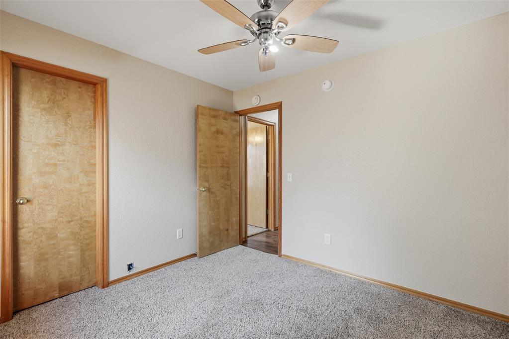 10116 Glascow Drive Property Photo 24