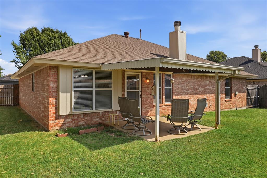 10116 Glascow Drive Property Photo 28