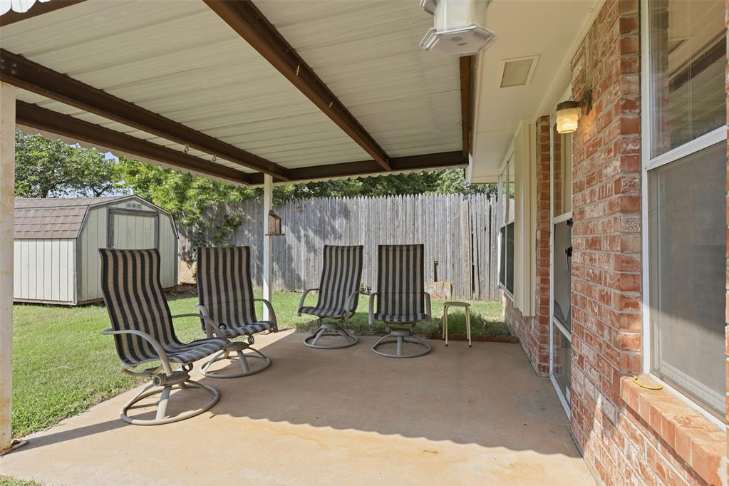10116 Glascow Drive Property Photo 29