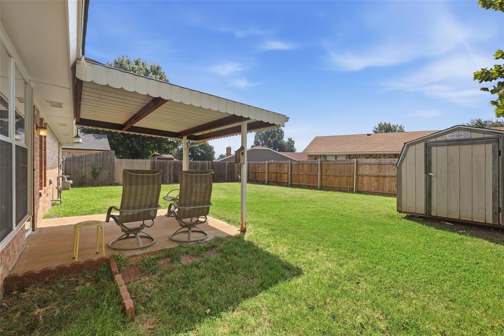 10116 Glascow Drive Property Photo 30