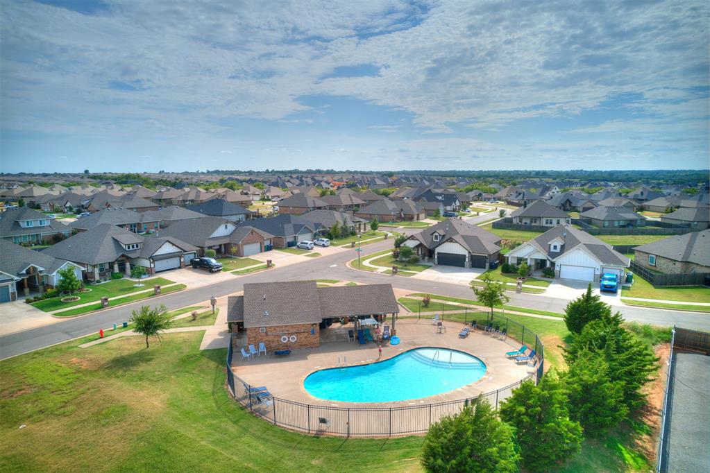 10812 Glover River Drive Property Photo 42