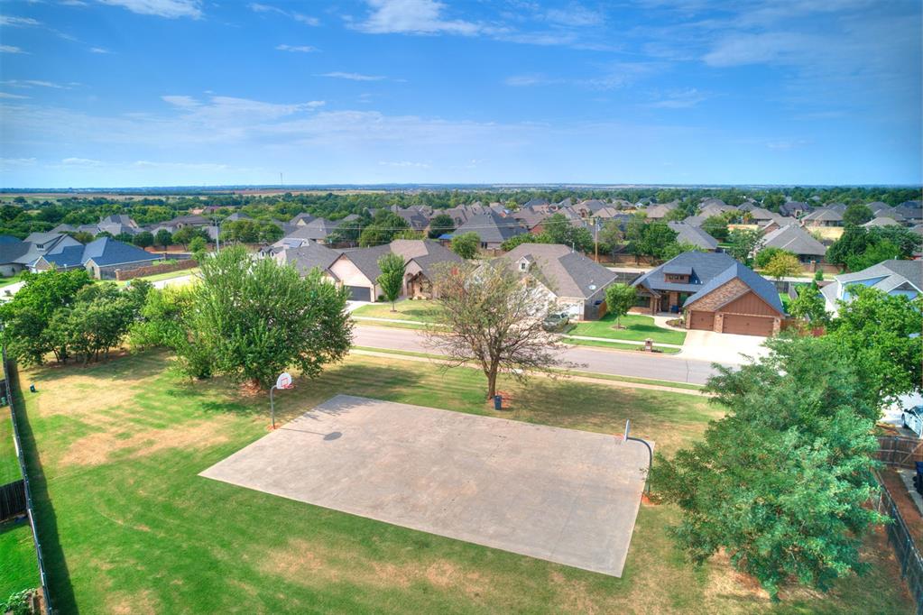 10812 Glover River Drive Property Photo 43