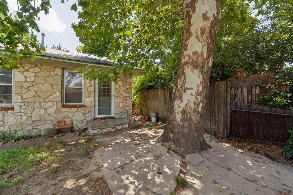 6815 Nw 50th Street Property Photo 5